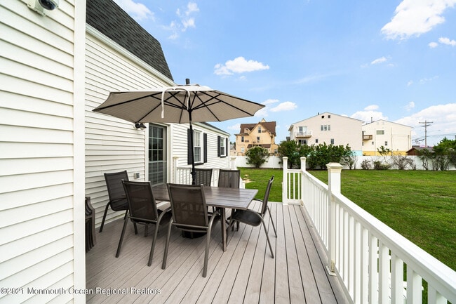 Building Photo - 13 Atlantic Ave