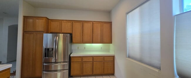 Building Photo - 74594 Moss Rose Dr