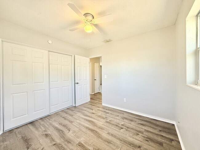 Building Photo - 5396 68th Way N