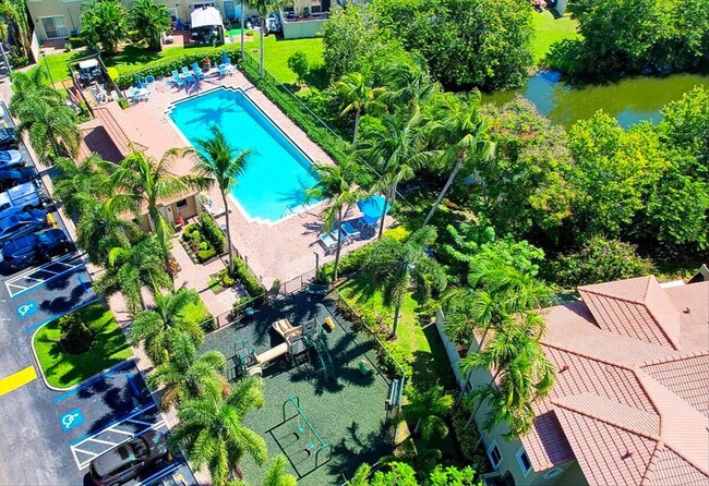 Building Photo - 297 Lake Monterey Cir