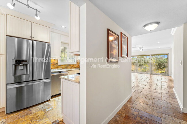 Building Photo - 6090 NW 64th Ave