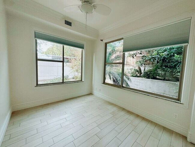 Building Photo - Palatial 6 Bed in Olde Carlsbad with Ocean Views and Roof Top deck, 1 mile to the Beach!!