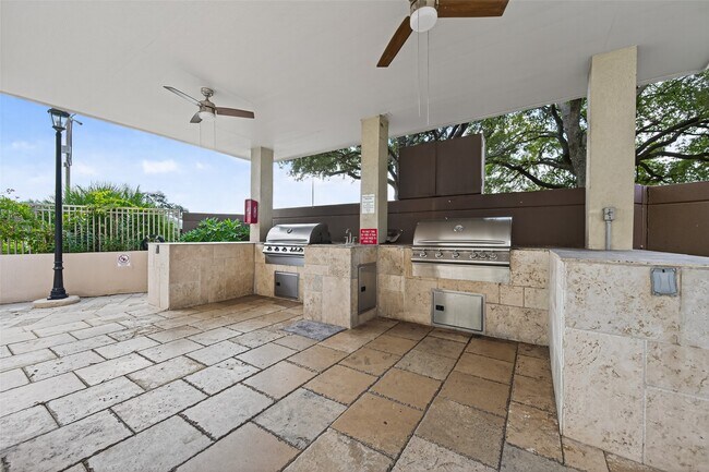 Building Photo - 3525 Sage Rd