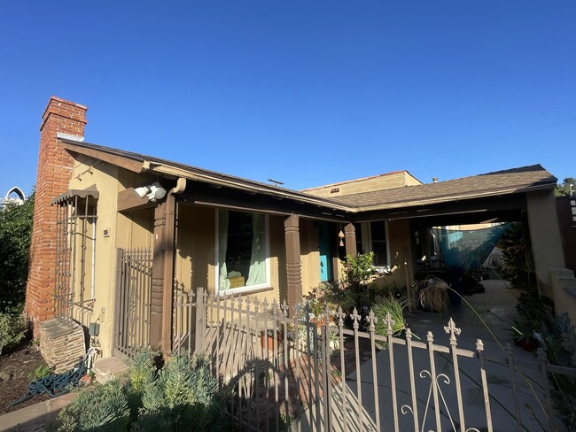 Building Photo - 4222 S Bronson Ave