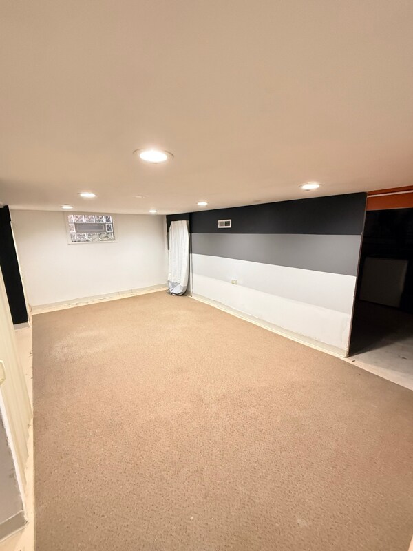 Building Photo - 4144 Park Ave