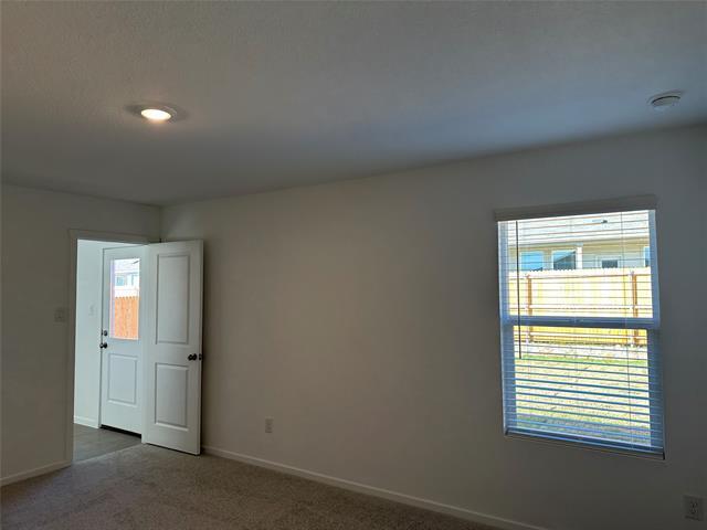 Building Photo - 6824 Haines Dr