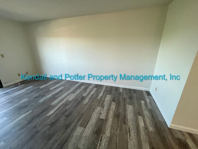 Building Photo - Madonna Vista Condo