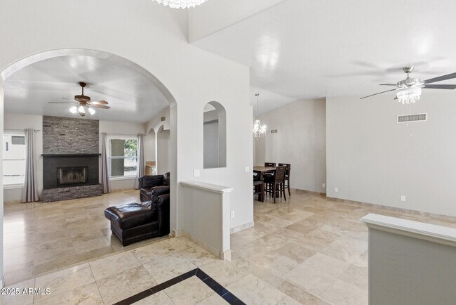 Building Photo - 15912 Centipede Dr