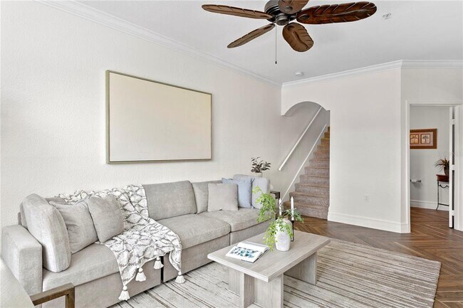Building Photo - 2741 Via Cipriani
