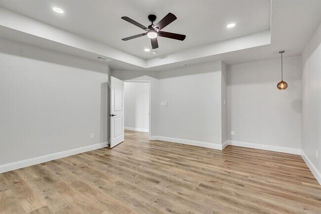 Building Photo - 157 Country Pl Ln