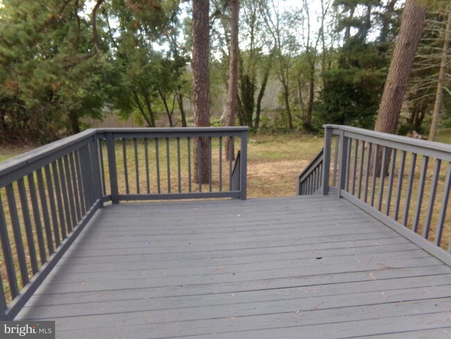 Building Photo - 73 Sepulga Dr