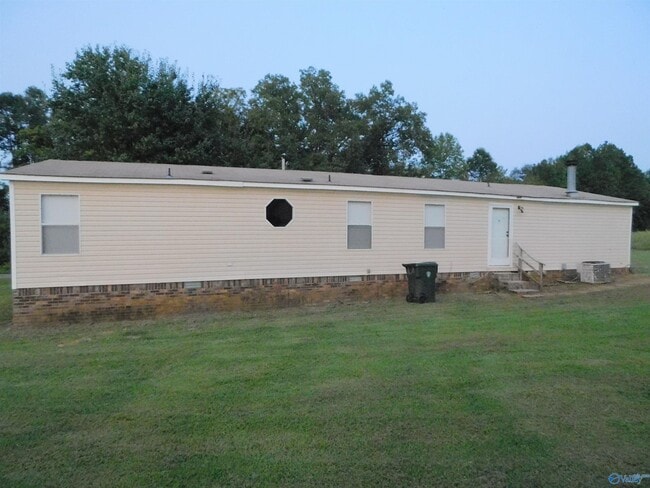 Building Photo - 498 Berry Hollow Rd