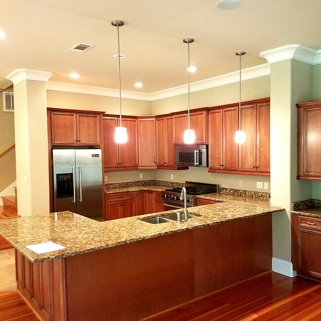 Building Photo - 1842 Ashley Hall Way