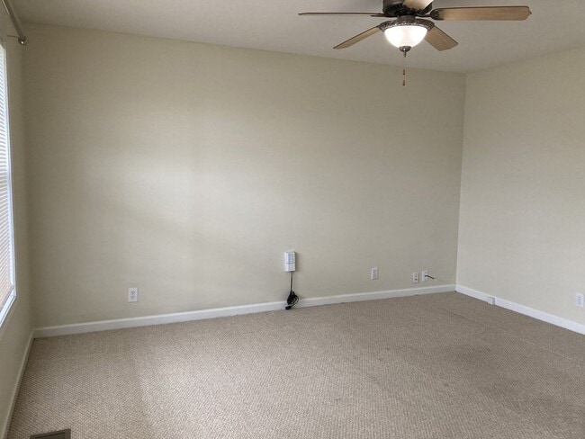 Building Photo - 2566 Leprechaun Ln