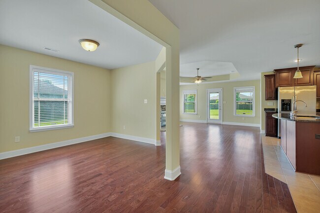 Building Photo - 505 Tidal Ct