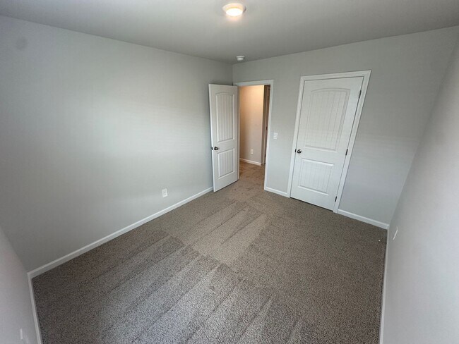 Building Photo - Brand New Construction Townhome with Pool!