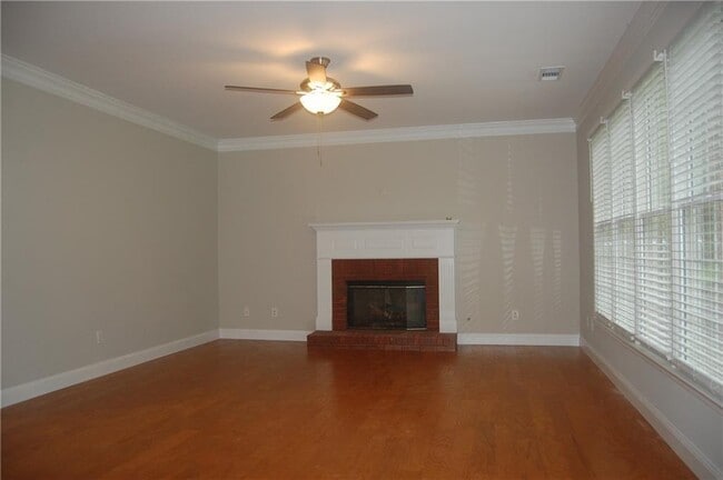 Building Photo - 5291 Camden Lake Pkwy NW