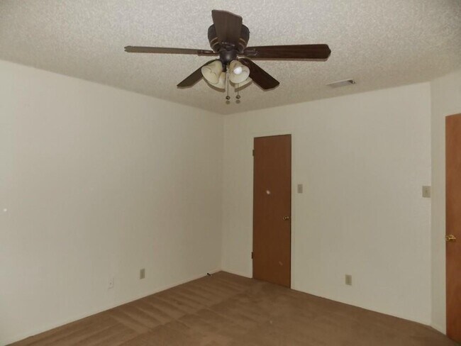 Building Photo - 3308 Dunliegh Dr