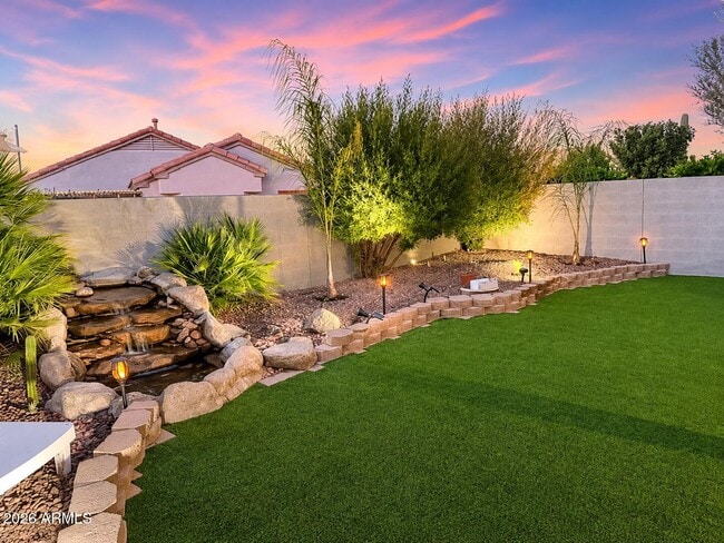 Building Photo - 15876 W Alpine Ridge Dr