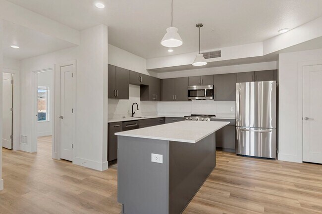 Building Photo - Brand New Modern Apartments at Ascesa