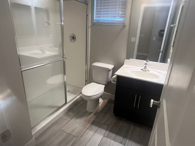 Building Photo - 3865 S 183rd Dr