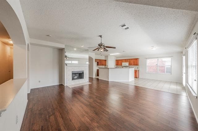 Building Photo - 5319 Duval Dr