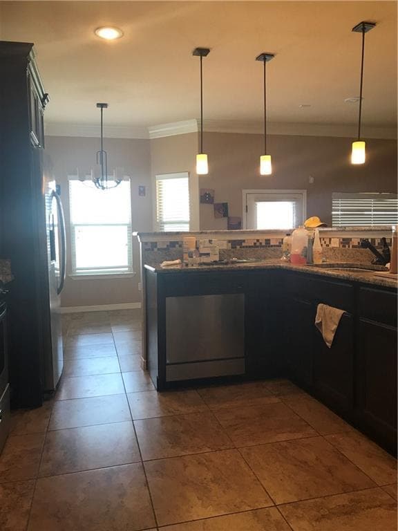 Building Photo - 14202 Fabled Point Ave