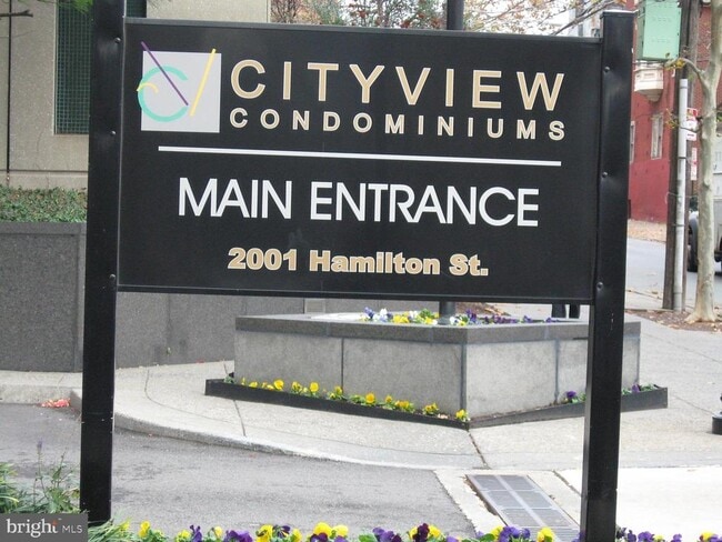 Building Photo - 2001 Hamilton St