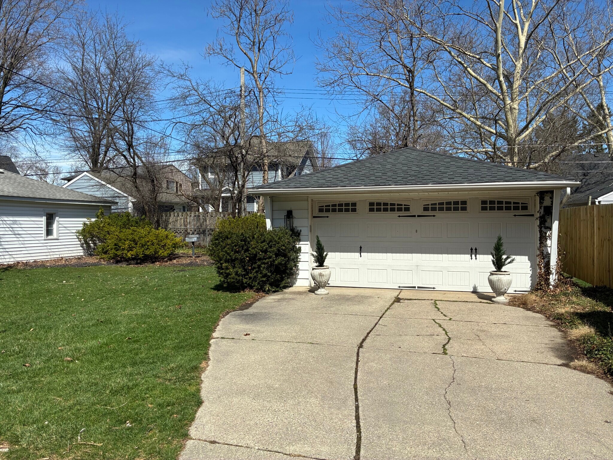 Building Photo - 1655 Hazel St