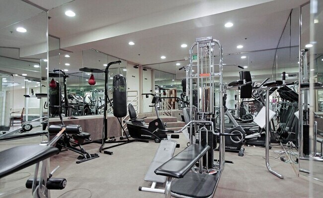 Building Photo - 1722 Malcolm Ave