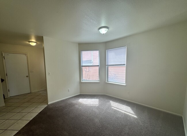 Building Photo - 9362 W Coal Mine Ave