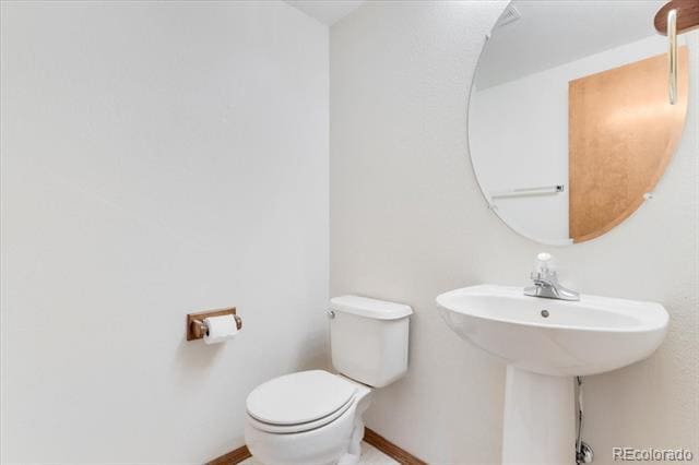 Building Photo - 6691 W 98th Pl