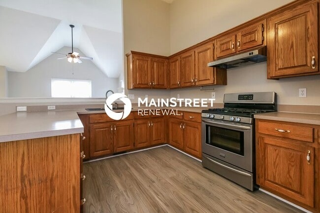 Building Photo - 3 Bedroom Pet-Friendly Home in Kearney, MO with Main Street Renewal
