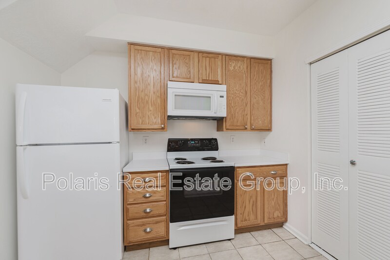 Building Photo - 8422 Enclave Blvd