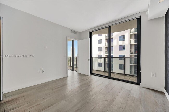 Building Photo - 55 SW 9th St