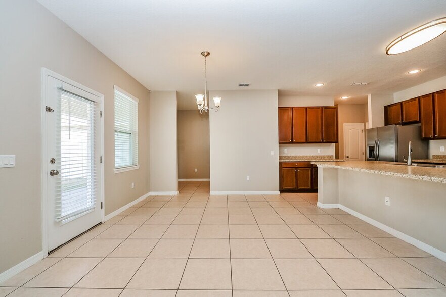 Building Photo - 11549 Tangle Stone Dr