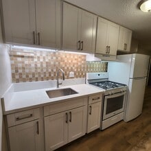 Building Photo - 1426 Ke’eaumoku St