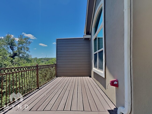 Building Photo - 9613 Solana Vista Loop