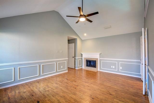 Building Photo - 3914 Meadow Dr