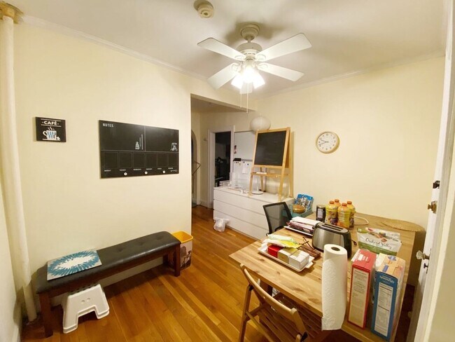 Building Photo - 10 Jamaicaway-