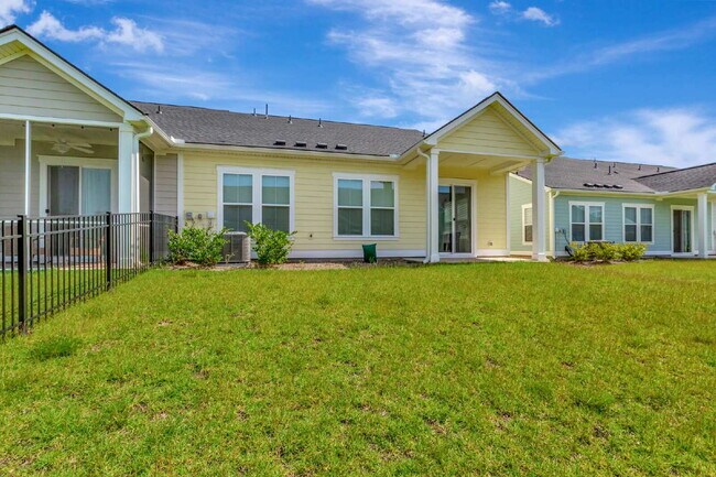 Building Photo - Luxury Villa Living in the Heart of Carnes Crossroads!
