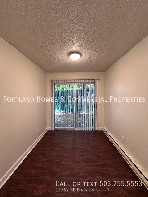 Building Photo - 15762 SE Division St