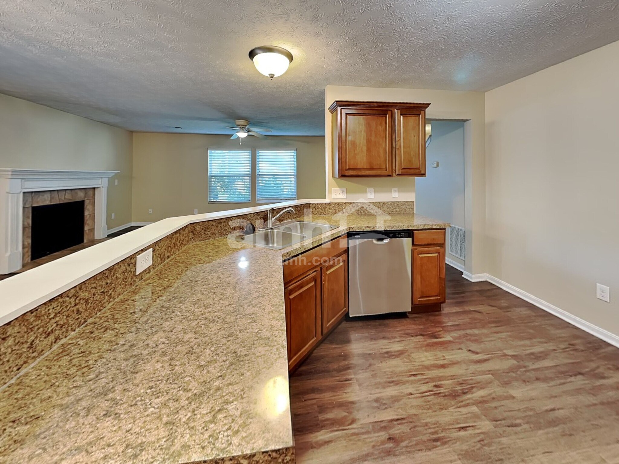 Building Photo - 355 Hennepin Dr