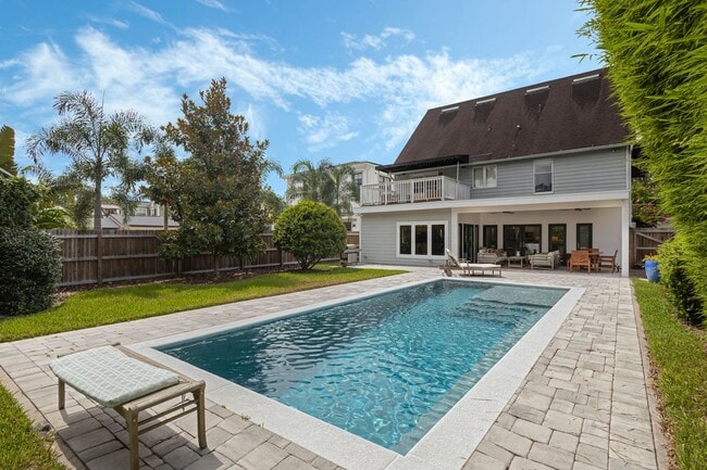Building Photo - Renovated 3/3 Pool Home home in the heart of Delaney Park of Downtown Orlando