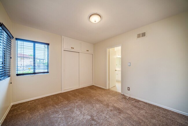 Building Photo - Beautiful Rancho Palos Verdes Home