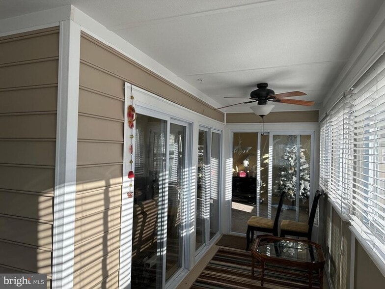 Building Photo - 18879 Forgotten Harbor Ct