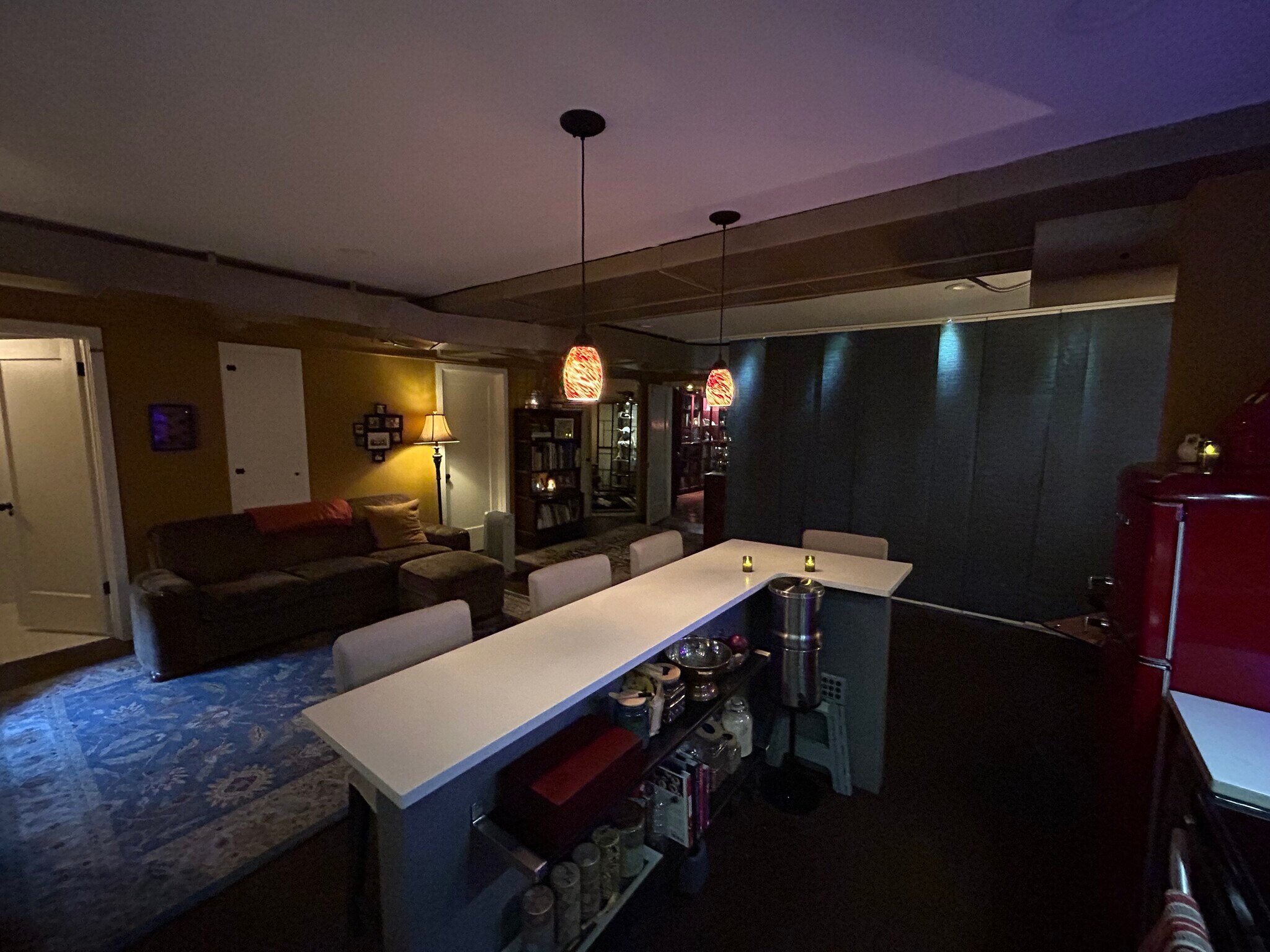 Kitchen with breakfast bar - 3846 NE Maywood Pl