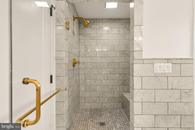 Building Photo - 4105 17th St NW