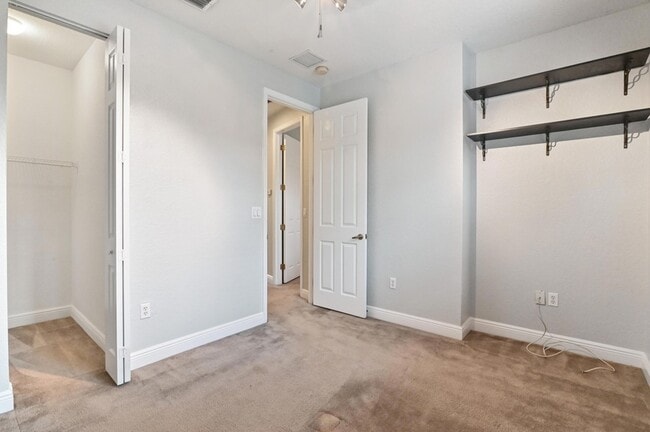 Building Photo - 106 Monterey Bay Dr