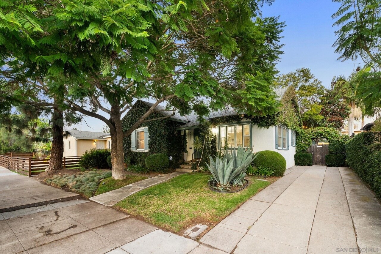 Building Photo - 4527 49th St